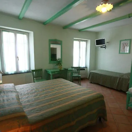 Szálloda Belvedere Borghetto di Vara