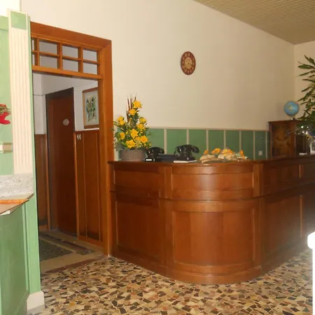 Hotel Belvedere 2*